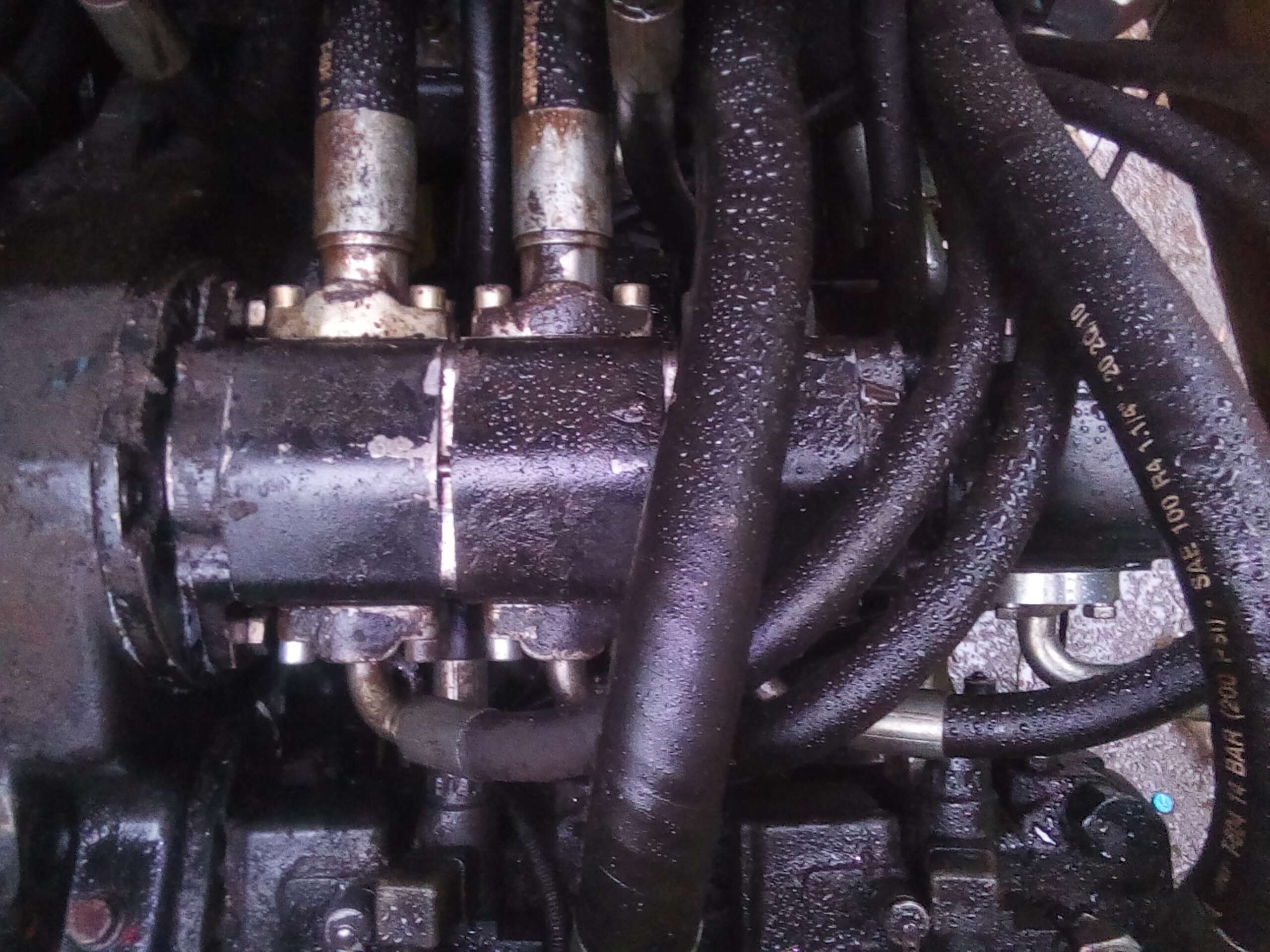 F141三联泵